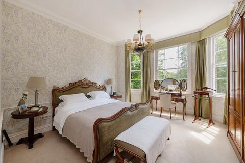 1 Upper Terrace, London, NW3 6RH