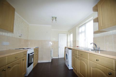 1 bedroom flat to rent, Queens Road, Watford, WD17