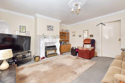 3 bedroom semi-detached house for sale, Potternewton Crescent, Leeds, West Yorkshire