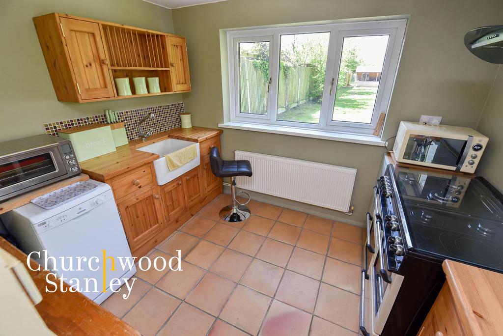 Second Kitchen / Utility