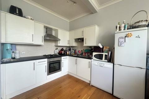 2 bedroom apartment to rent, Park Road Ramsgate CT11