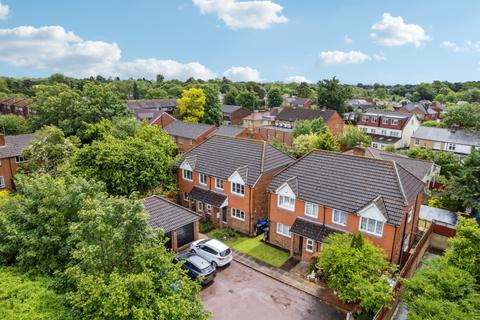 undefined, St. Margarets Close , Iver SL0