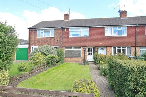 3 bedroom terraced house for sale, Lansdown Close, Woking GU21