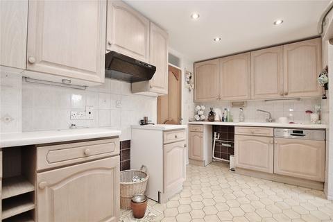 3 bedroom terraced house for sale, Lansdown Close, Woking GU21