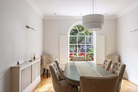 6 bedroom terraced house to rent, Wilton Place, Knightsbridge, SW1X