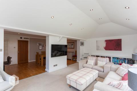 10 Chadbury Close, Lostock, Bolton, BL6 4JA