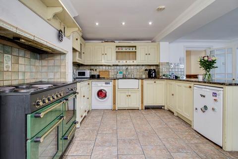 2 bedroom apartment for sale, Albion Street, Lewes