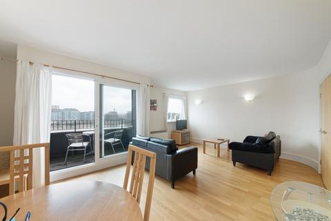2 bedroom apartment to rent, Storers Quay, Cubitt Wharf, Docklands E14