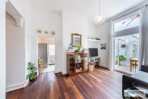 3a Sunningfields Crescent, London, NW4 4RD