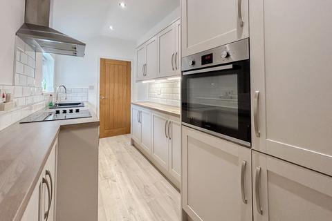 25 Brookside Row, Cwmtillery, Abertillery, NP13 1LW