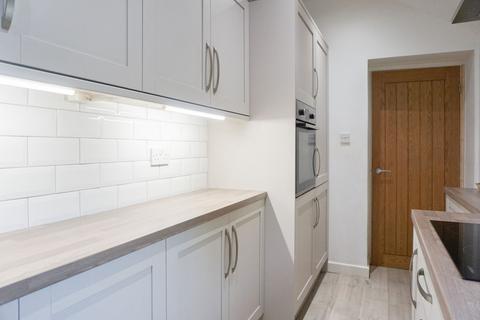 25 Brookside Row, Cwmtillery, Abertillery, NP13 1LW