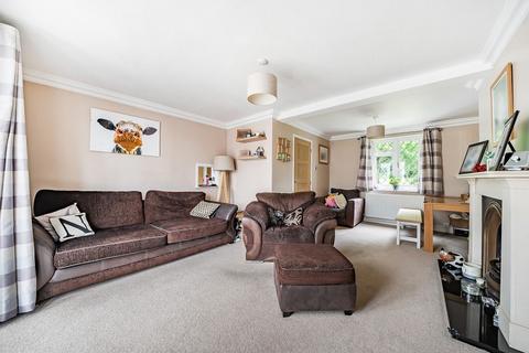 3 bedroom terraced house for sale, Nork Way, Banstead, Surrey. SM7