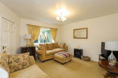 17 Church View, Woodhouse, Sheffield, S13 7LF