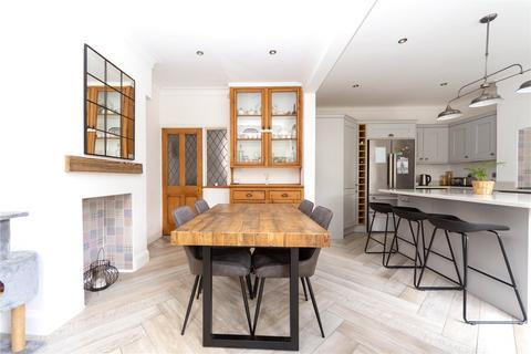 5 Ambleside Avenue, Cardiff, CF23 5PX