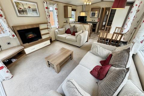 2 bedroom static caravan for sale, Lowther Holiday Park, Eamont Bridge CA10