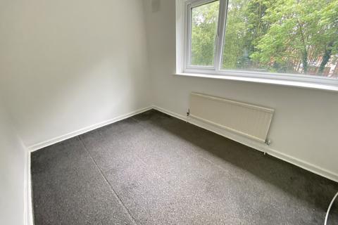 37 Fairbairn Road, Peterlee, SR8 5EN
