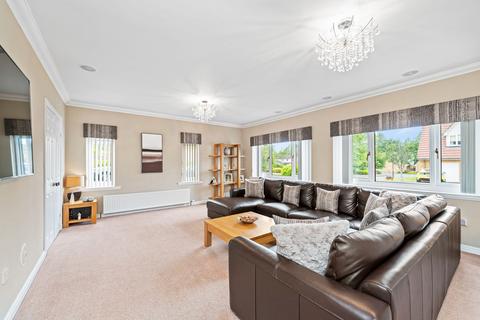 5 bedroom detached house for sale, Birrell Gardens, Livingston EH54