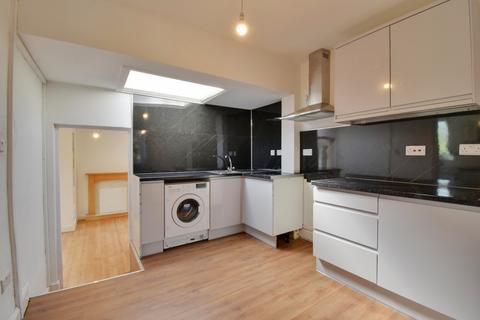 2 bedroom apartment to rent, Watford, Hertfordshire WD19