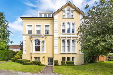 1 bedroom apartment for sale, Shurdington Road, Cheltenham GL53