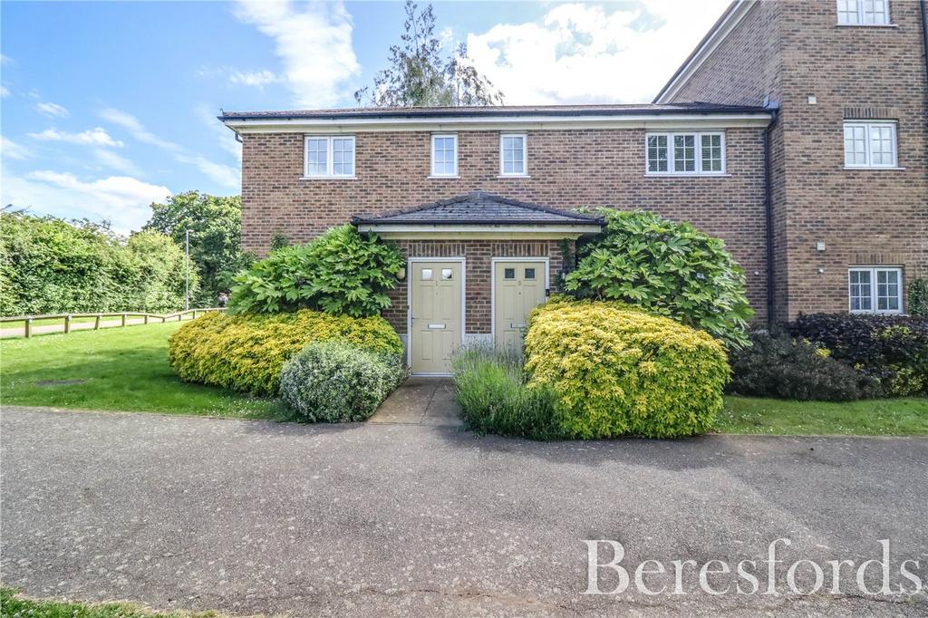 Porters Field, Braintree, CM7 2 bed duplex for sale £210,000