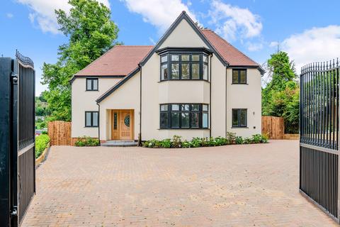 4 bedroom detached house for sale, Hartley Old Road, Purley, CR8