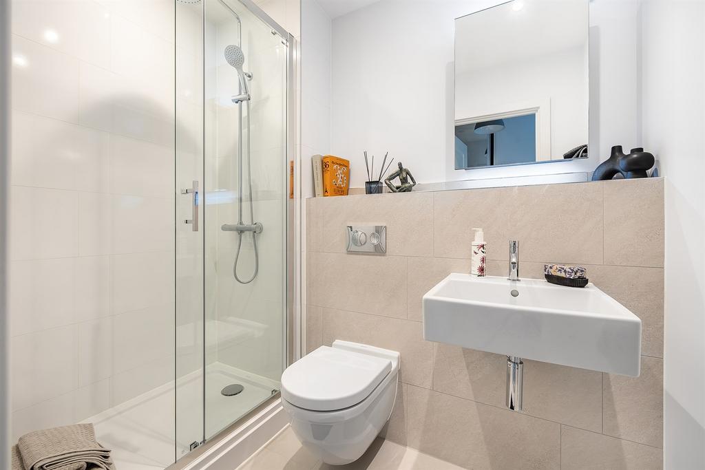 Ensuite
