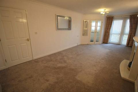 2 bedroom flat for sale, Clifton Drive North, Lytham St. Annes, Lancashire, FY8 2SU