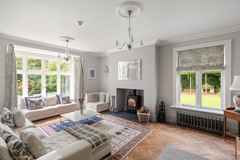 Stockwell House Laindon Common Road, Little Burstead, Billericay, CM12 9SY