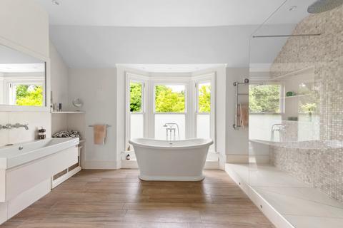 Stockwell House Laindon Common Road, Little Burstead, Billericay, CM12 9SY