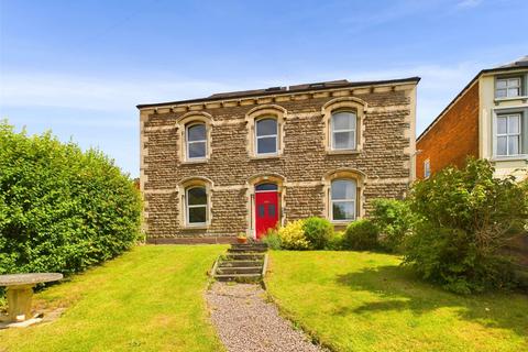 Bath Road, Stroud, Gloucestershire, GL5