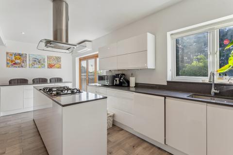 5 bedroom semi-detached house for sale, Lyndhurst Avenue, Pinner, HA5