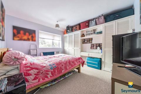 28 Beech Grove, Guildford, GU2 7UZ
