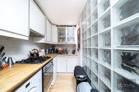 2 bedroom apartment for sale, Winchester Road, London, NW3
