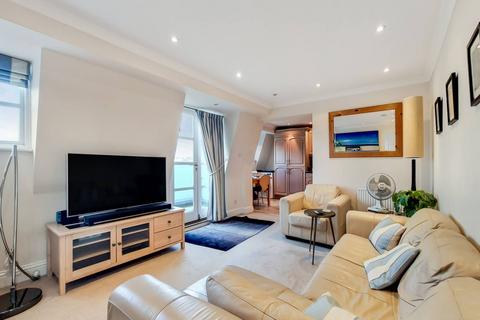 1 bedroom flat to rent, Battersea Park Road, Battersea, London, SW11