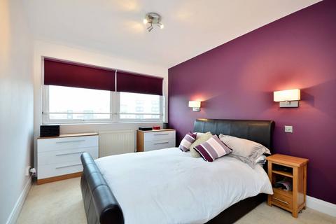1 bedroom flat to rent, Austin Road, Battersea, London, SW11