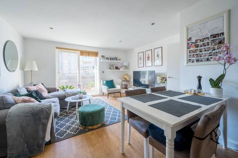 Flat 18, Rosegate House, 3 Hereford Road, London, E3 2FQ