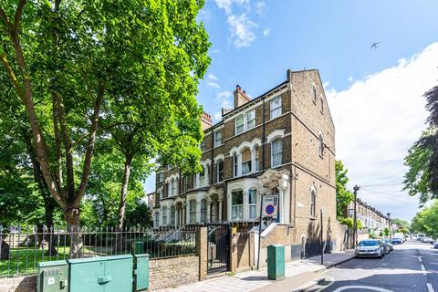 3 bedroom flat for sale, Effra Road, Brixton, London, SW2