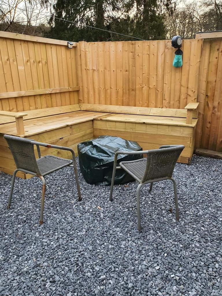 Seating area