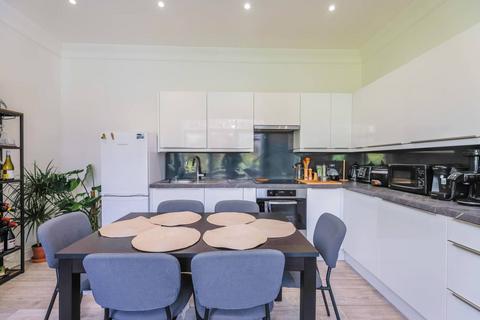 1 bedroom flat for sale, Methuen Park, Muswell Hill, London, N10