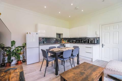 1 bedroom flat for sale, Methuen Park, Muswell Hill, London, N10