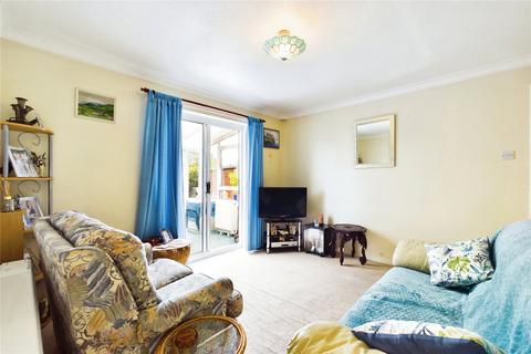 36 The Quantocks, Thatcham, RG19 3SF