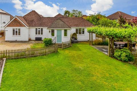 3 bedroom detached bungalow for sale, London Road, Fontwell, Arundel, West Sussex