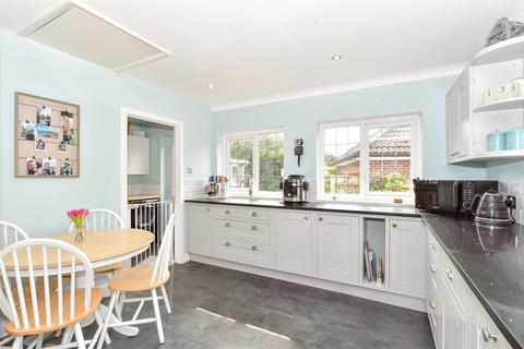 3 bedroom detached bungalow for sale, London Road, Fontwell, Arundel, West Sussex