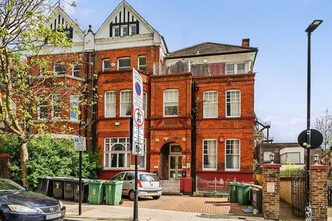 3 bedroom apartment to rent, Frognal,  Hampstead,  NW3
