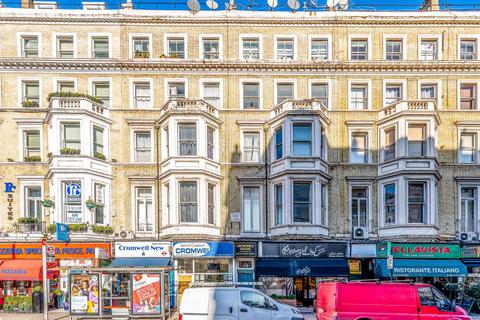 Studio to rent, Cromwell Road, South Kensington, London, SW7