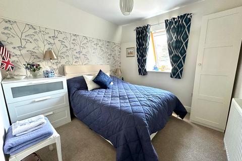 38 Chesham Road, Bovingdon, Hemel Hempstead, HP3 0EE