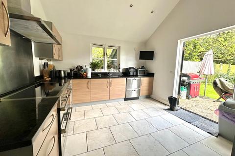 3 bedroom barn conversion for sale, Whelpley Hill HP5