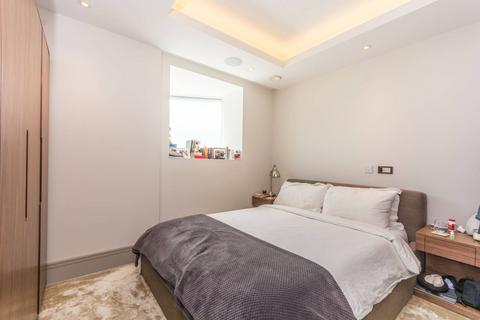 1 bedroom flat to rent, Regents Gate, St John's Wood, London, NW8