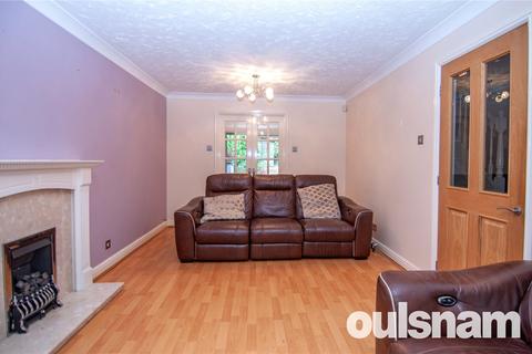 5 bedroom detached house to rent, Bishops Walk, Cradley Heath, West Midlands, B64