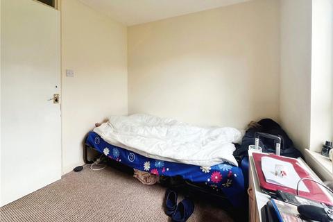 2 bedroom apartment for sale, Coggeshall Close, Cambridge, Cambridgeshire